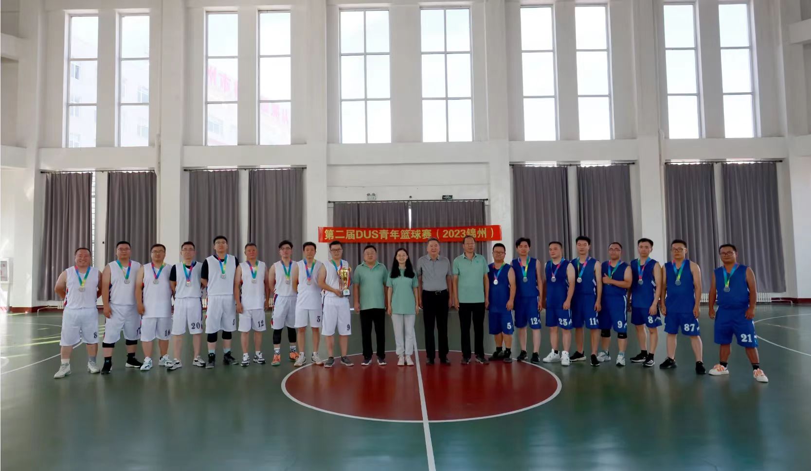 b3eef32a8bdb488483baf42af686c830.jpg