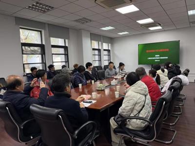 林果所成功举办樱花科普与养护技术培训会