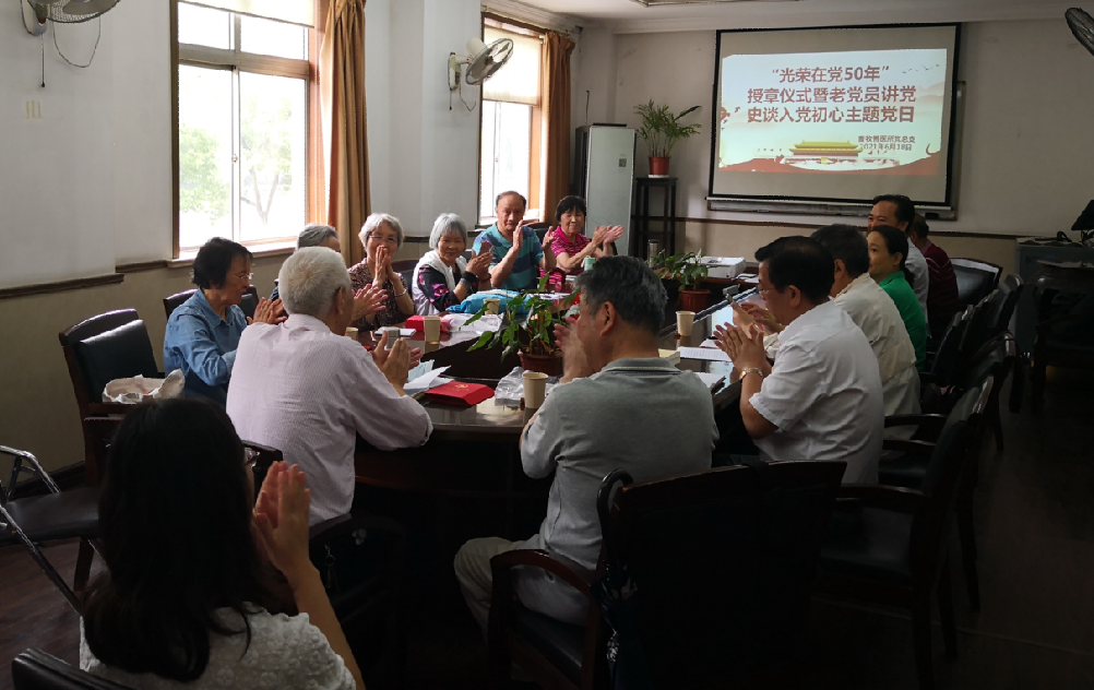 aac42832518841c89b99fbef53f21565.png aac42832518841c89b99fbef53f21565.png