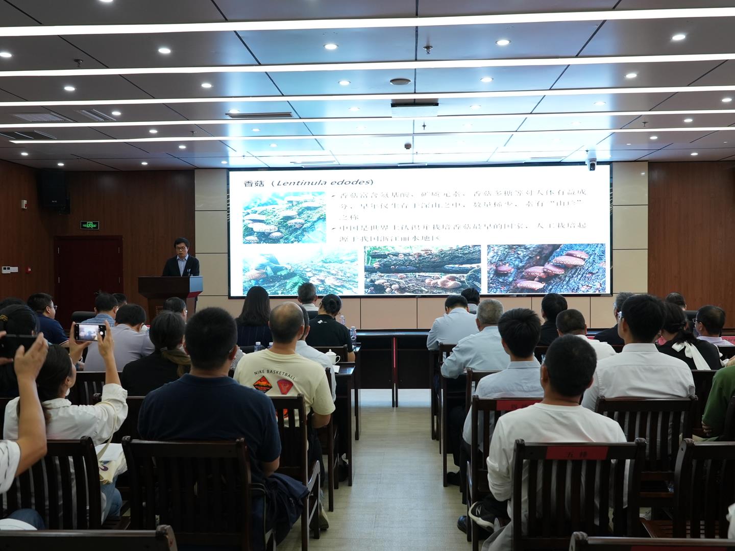 ac896d47b4f3430d9dacbbc68ff63904.JPG ac896d47b4f3430d9dacbbc68ff63904.JPG