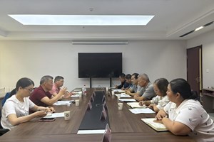 院党委书记、院长蔡友铭一行赴新疆生产建设兵团第二师农业科学研究所调研