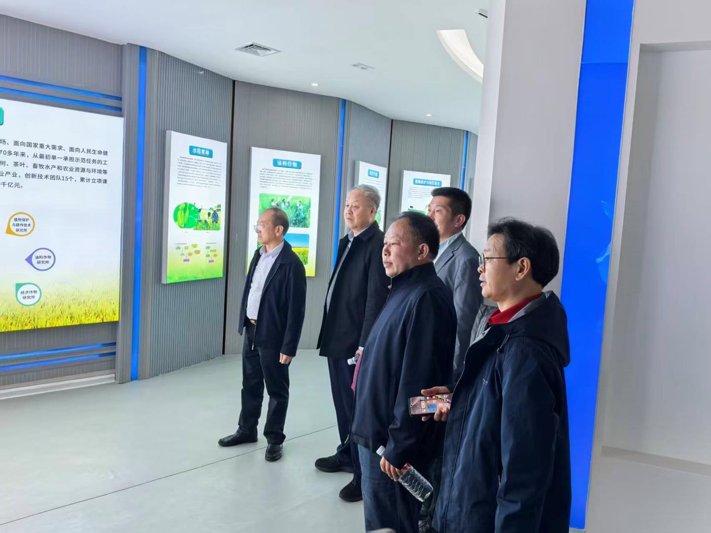 0c237d5922104b6582c6c0d9b915ea8b.jpg 0c237d5922104b6582c6c0d9b915ea8b.jpg