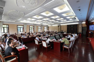 科技兴农共绘乡村振兴新图景--我院举行“院区合作”乡村振兴交流会暨新优品种推介品鉴会