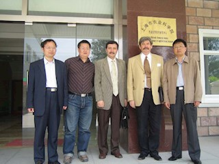 国外学者来我所进行学术交流