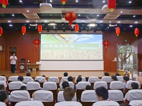 作物所成功举办 “杂交水稻是怎样炼成的”青少年科普实践活动
