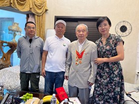 光荣在党50年　不忘初心和使命　——作物所集中开展退休老同志走访慰问活动并颁发光荣在党50年纪念章