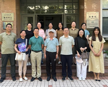信息所期刊中心人员赴东华大学期刊中心开展学习调研