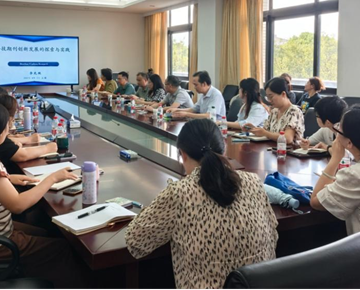 沈阳农业大学李无双教授应邀到信息所期刊中心开展学术交流