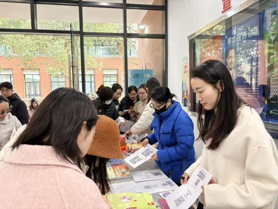 6e3a5c5cf68945aba407bc8d114bb0df.png 6e3a5c5cf68945aba407bc8d114bb0df.png