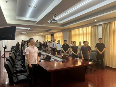 传承抗战精神，厚植爱国情怀——质标所组织集中观看纪念中国人民抗日战争暨世界反法西斯战争胜利80周年阅兵式直播