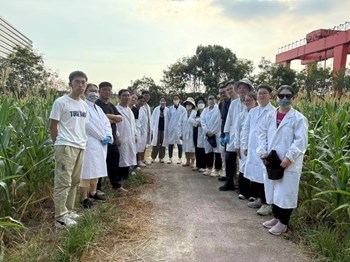 农药安全评价研究中心开展田间培训