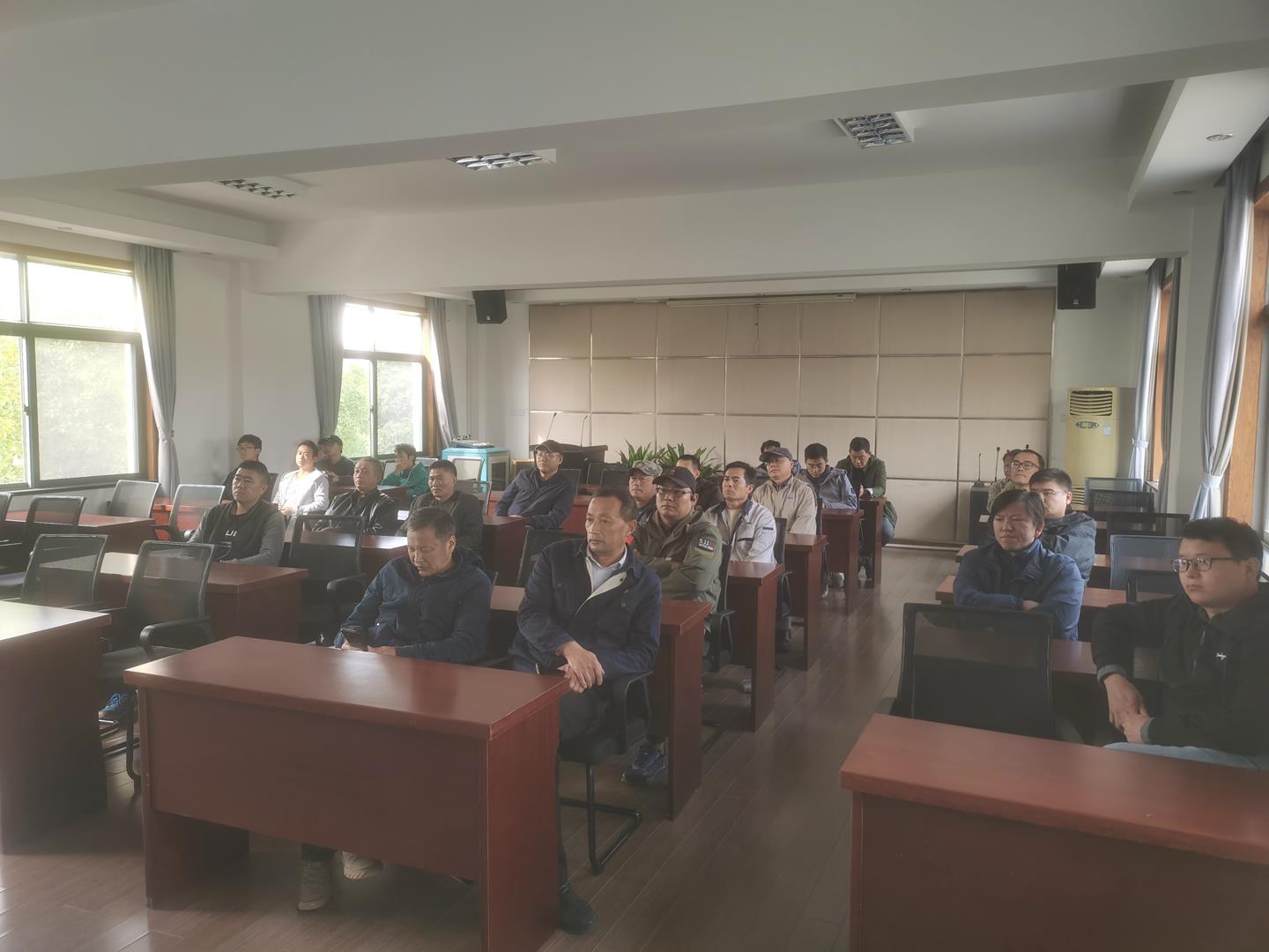 ffdf55e5cd684d58a75cb06cfa85ef34.jpg ffdf55e5cd684d58a75cb06cfa85ef34.jpg